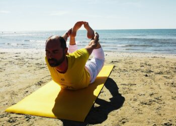 La séance de yoga à 5€ sur la plage de Carnon
