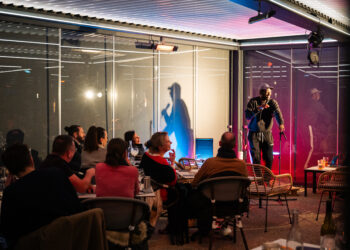 "Tournez Manège" : Le nouveau spectacle immersif qui bouscule le dating au Mélice