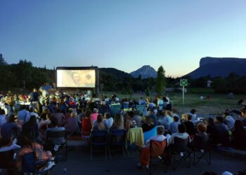 Le « Cinéma sous les étoiles » illumine les nuits d'été du Grand Pic Saint-Loup