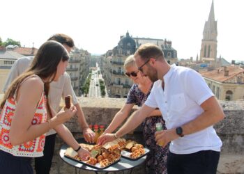 Montpellier : Un petit dej gourmand tout l'été au sommet de l'Arc de Triomphe