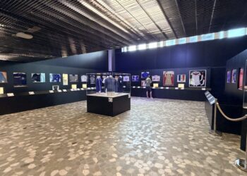 Coupe du monde : la collection de Louis Nicollin s'expose à l’Hôtel de ville de Montpellier
