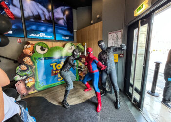 Spider-Man débarque à Montpellier : Ambiance survoltée et selfies au Pathé Comédie