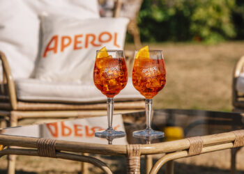 Aperol Pop-Up : Le Spritz s'installe à La Voile Bleue pour une soirée d'été