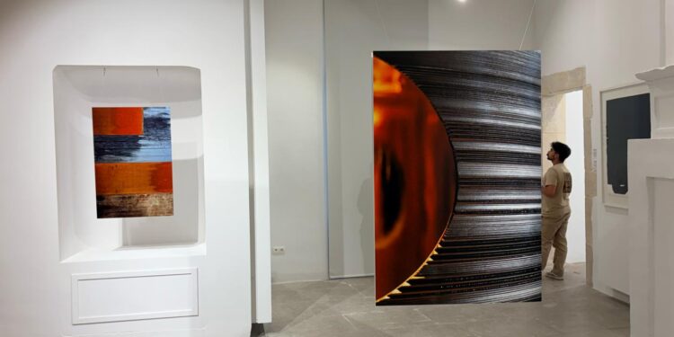 Quand la photo et la poésie réinventent Pierre Soulages à la Maison des Consuls