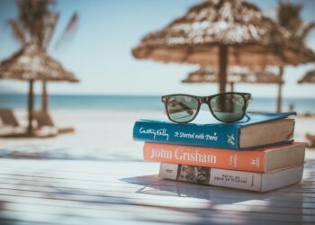 Lire à la plage, face à la mer : la bibliothèque éphémère du Grau-du-Roi est de retour