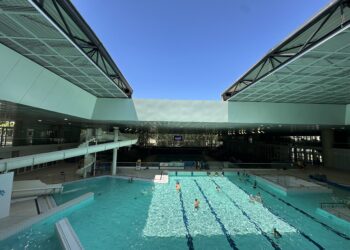 Plongez solidaire : La Nage du Cœur fait son grand retour à la Piscine Olympique Angelotti
