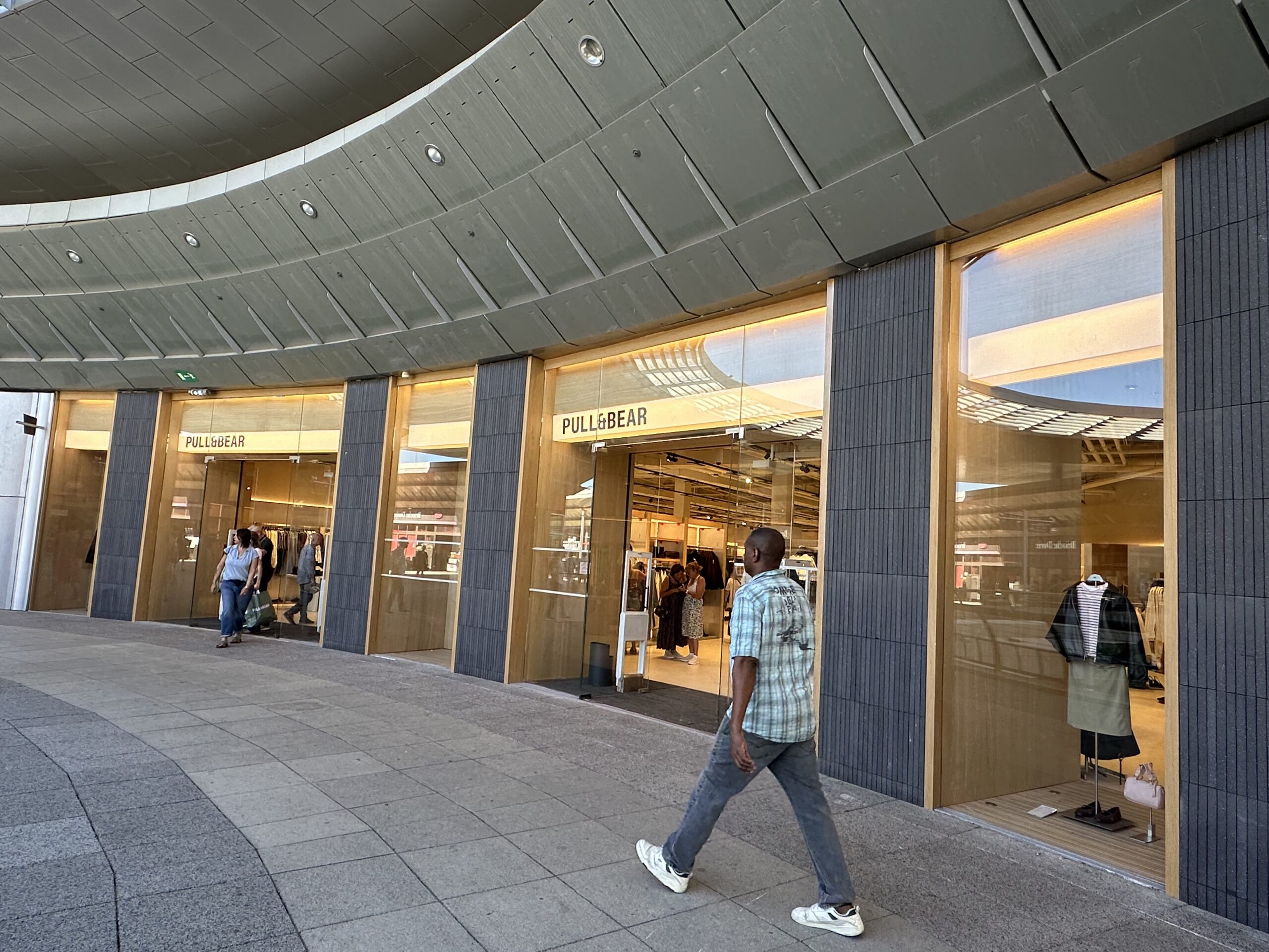 Votre boutique Pull&Bear fait peau neuve à Odysseum 