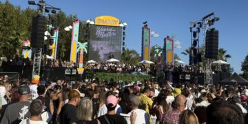 Plongée dans l&rsquo;ambiance du Enjooy Festival : 40 artistes sur 3 scènes survoltées