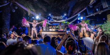 La Guinguette Électro fait rimer house music et solidarité pour Octobre Rose