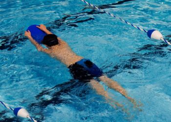 Plongez solidaire : La Nage du Cœur fait son grand retour à la Piscine Olympique Angelotti