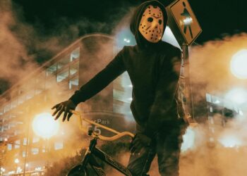 Célébrez Halloween lors d’une balade nocturne inédite à vélo