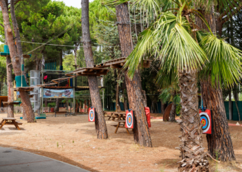 Paintball, accrobranche, tir à l'arc... Le bon plan vacances des 12-17 ans pour 5 € tout compris